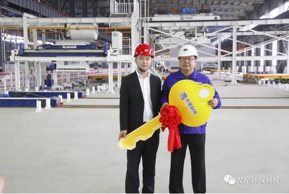 熱烈祝賀天意機(jī)械與龍星科技PC構(gòu)件生產(chǎn)線順利交接！